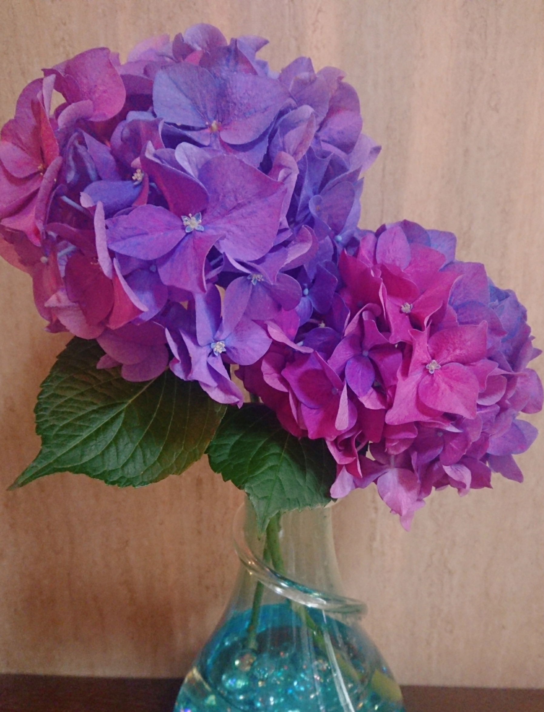 22-06-12-20-41-10-949_deco