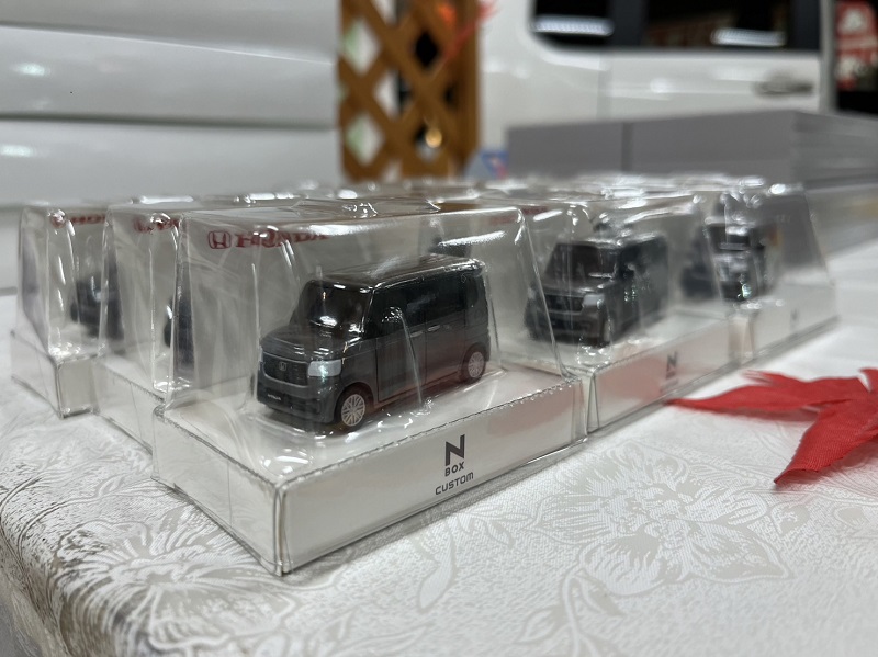 24 N-BOX mini