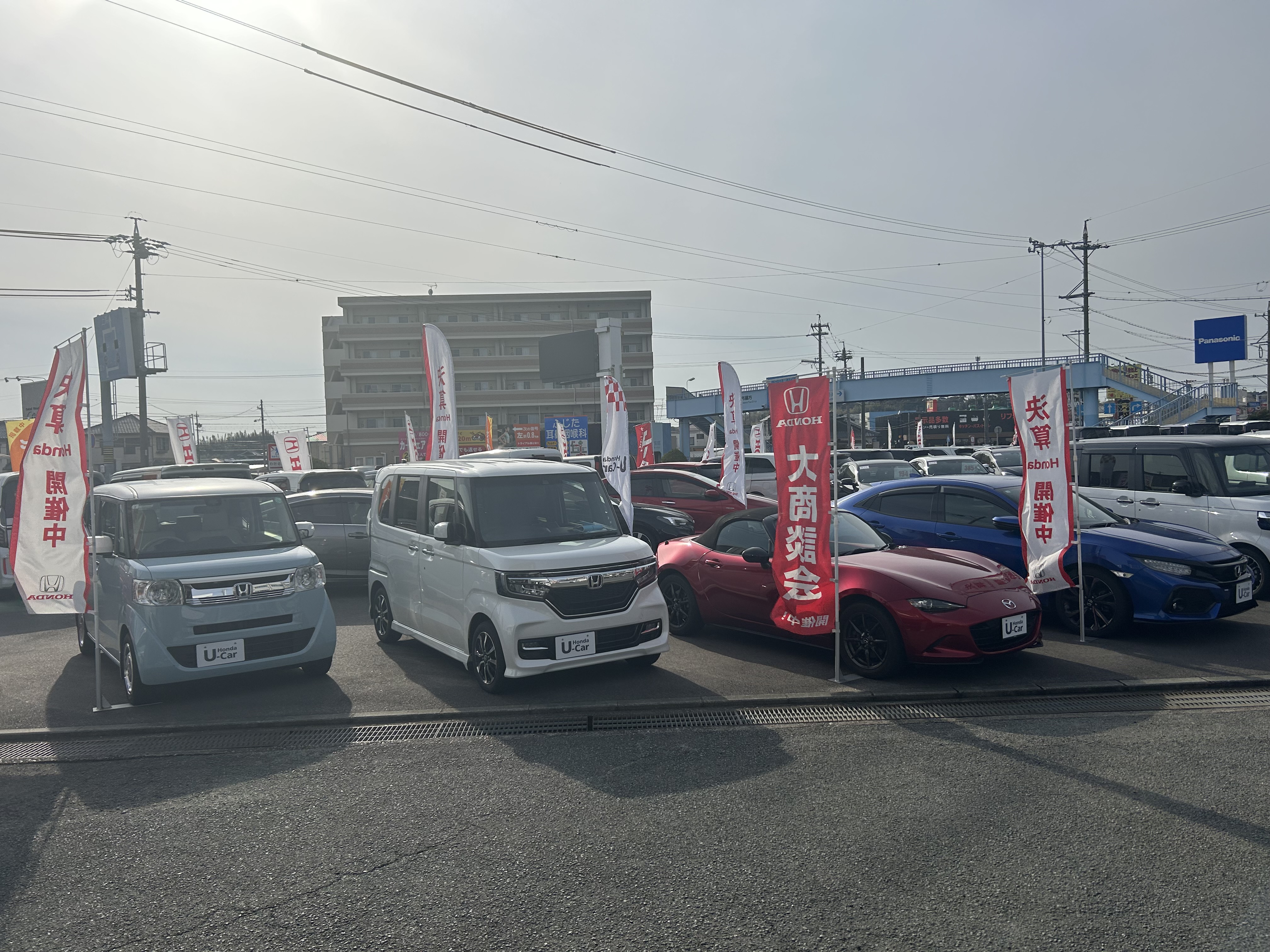 blog_01_240311_中古車展示場