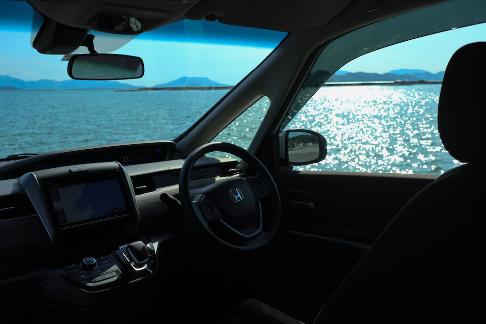 新型フリード　海４