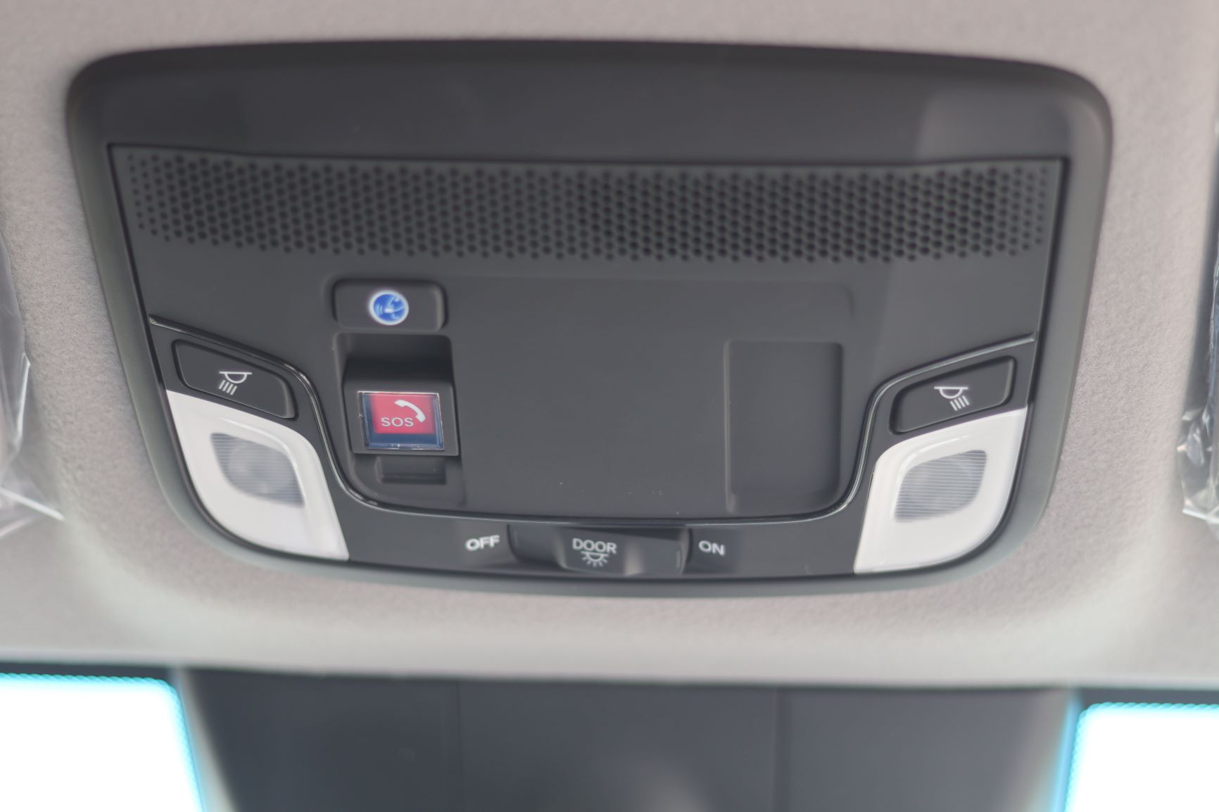 新型FIT　Honda CONECT 