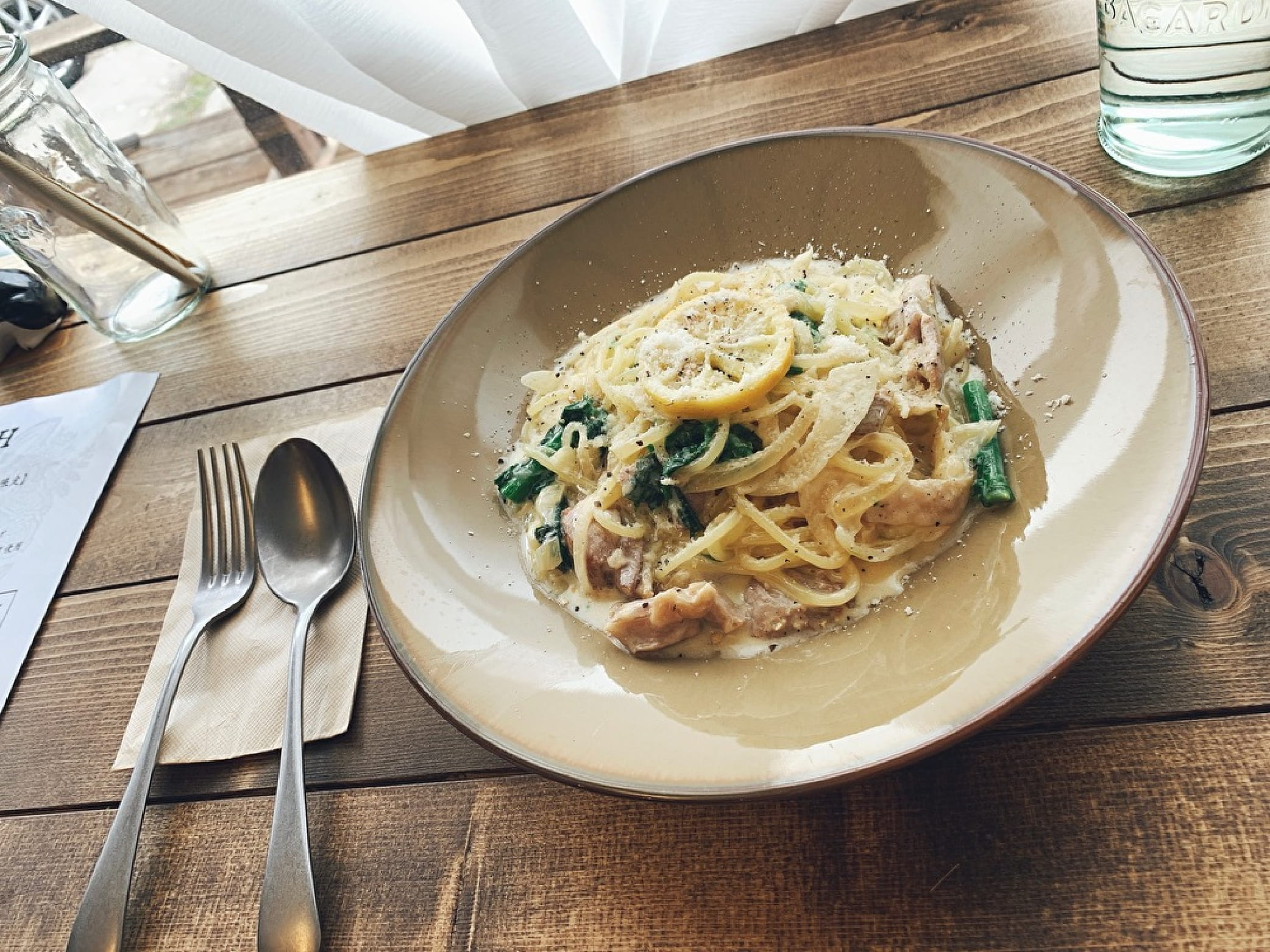 RGDoySfVTAt0kzX1587431120_1587431127-1